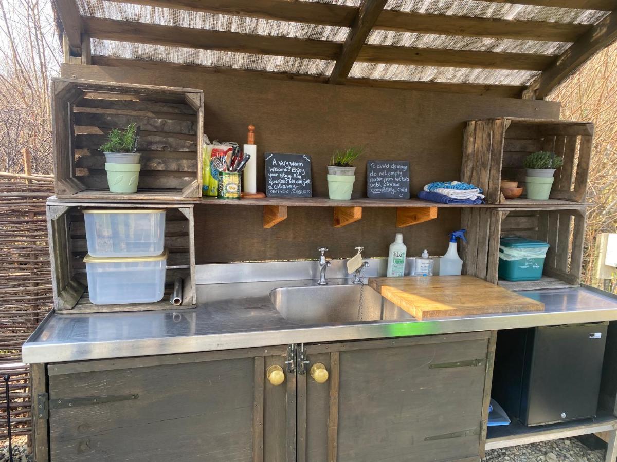 Belan Bluebell Woods Shepherds Hut Llanidloes Exterior foto